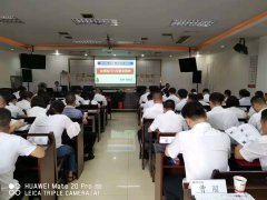 刘启正老师走进株洲人保财险《全员执行力与敬业精神》专题培训